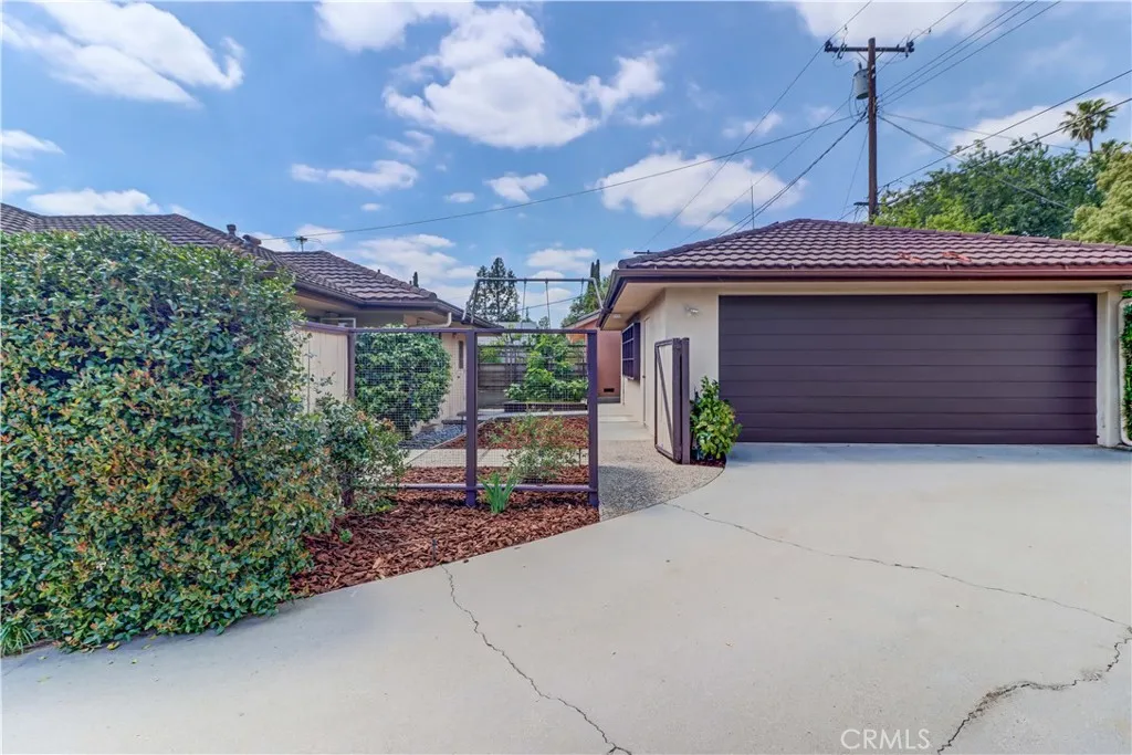 2175 Queensberry Road, Pasadena, California 91104 home-pic-42