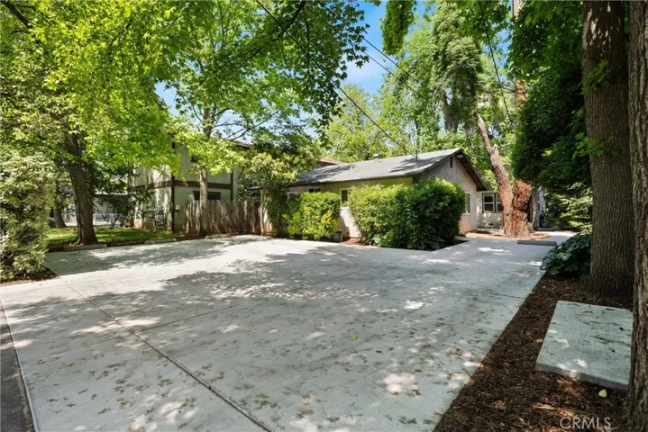 1001 Salem Street, Chico, California 95928