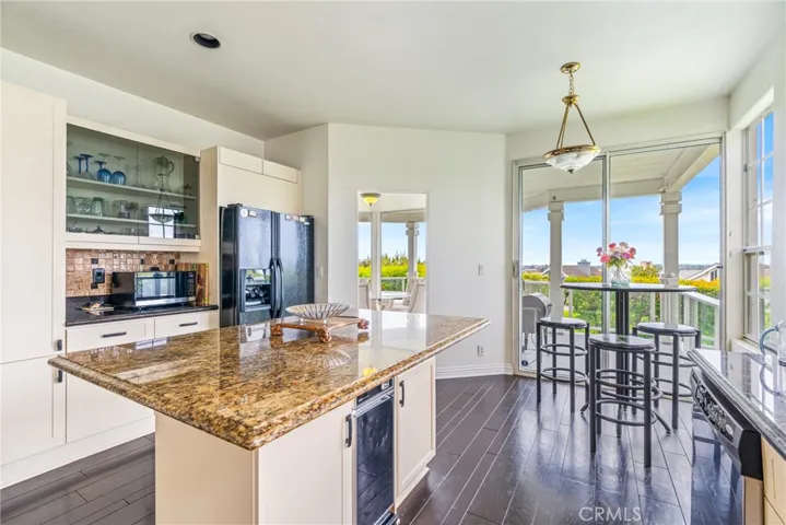 35 Northampton Court 118, Newport Beach, California 92660