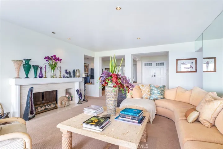 35 Northampton Court 118, Newport Beach, California 92660