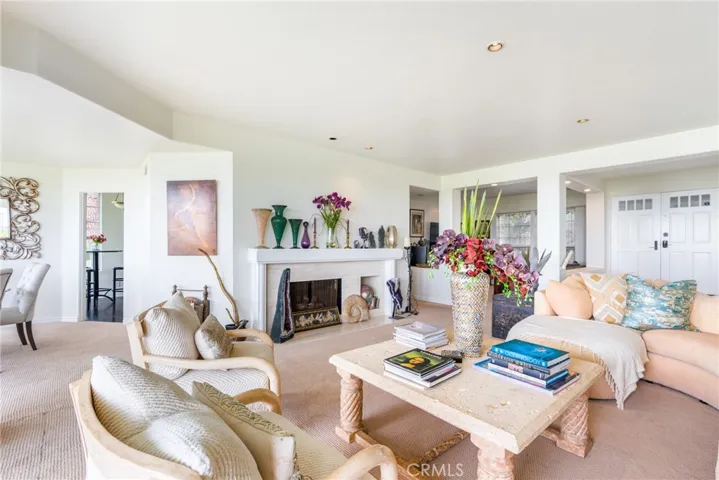 35 Northampton Court 118, Newport Beach, California 92660