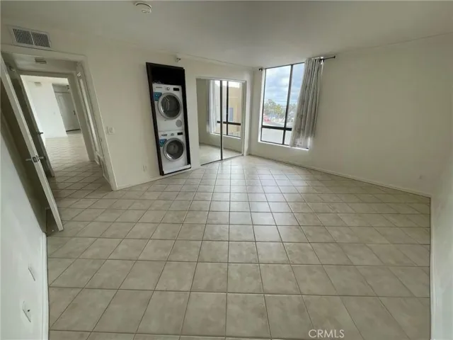 7320 Hawthorn Avenue 222, Los Angeles, California 90046