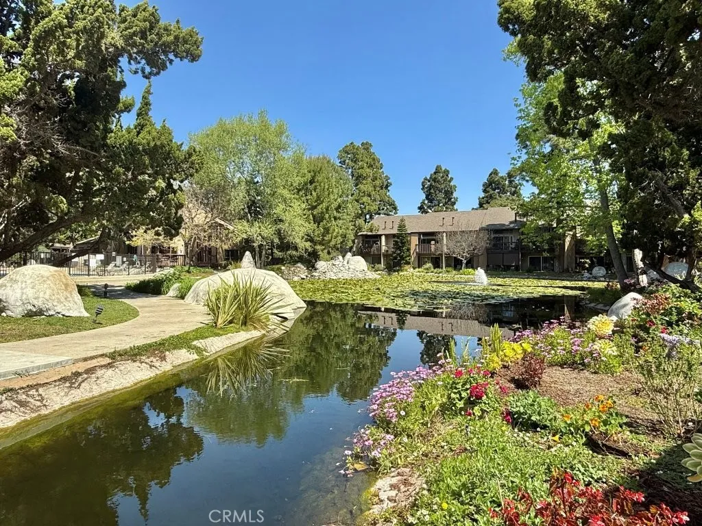 7890 E Spring Street 2f, Long Beach, California 90815 home-pic-19