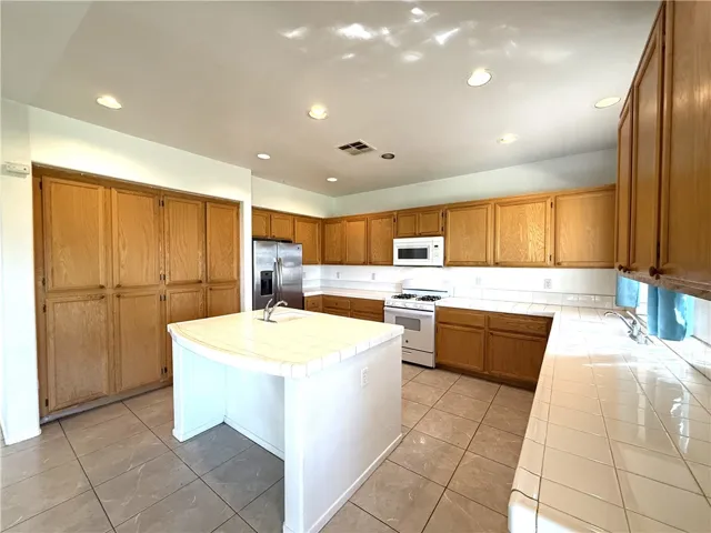 28195 Cider Street, Menifee, California 92585