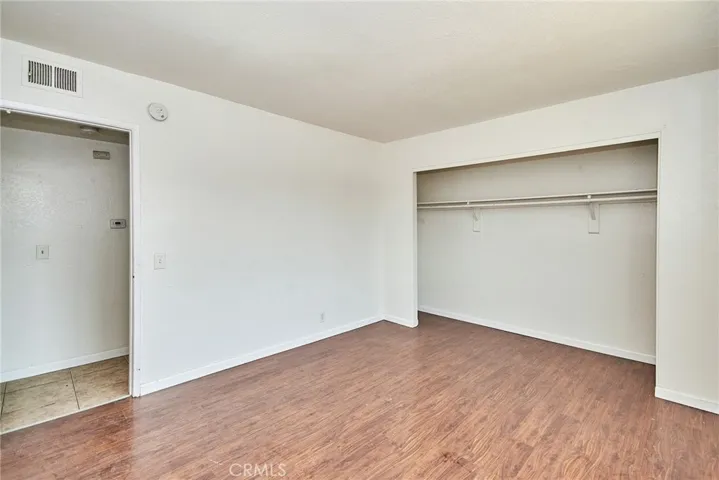 1074 N Willow Avenue, Rialto, California 92376