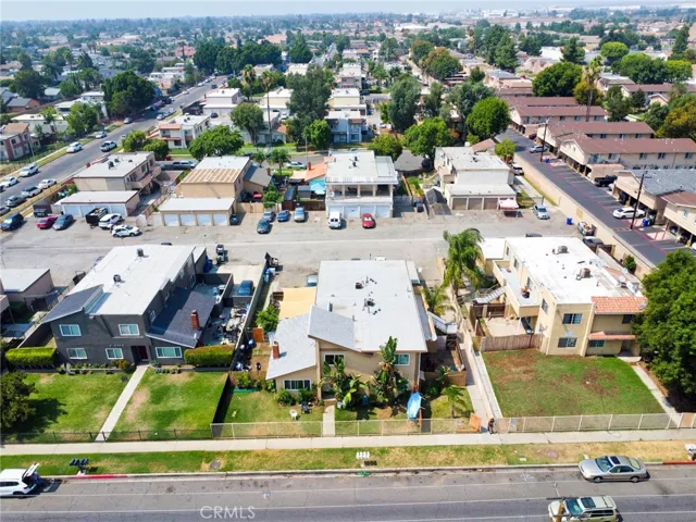 1074 N Willow Avenue, Rialto, California 92376