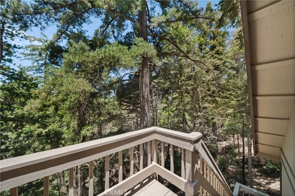 574 Mill Court, Lake Arrowhead, California 92352 home-pic-30
