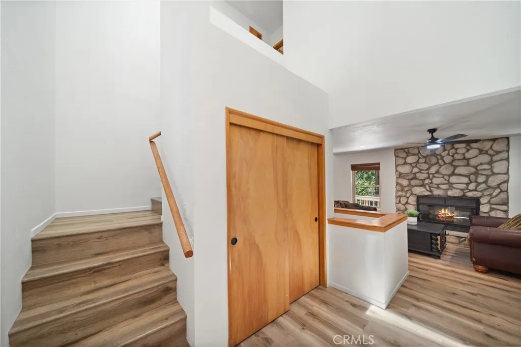 574 Mill Court, Lake Arrowhead, California 92352 home-pic-12