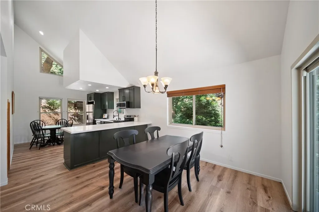 574 Mill Court, Lake Arrowhead, California 92352 home-pic-6