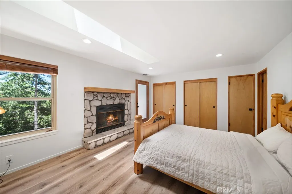 574 Mill Court, Lake Arrowhead, California 92352 home-pic-13