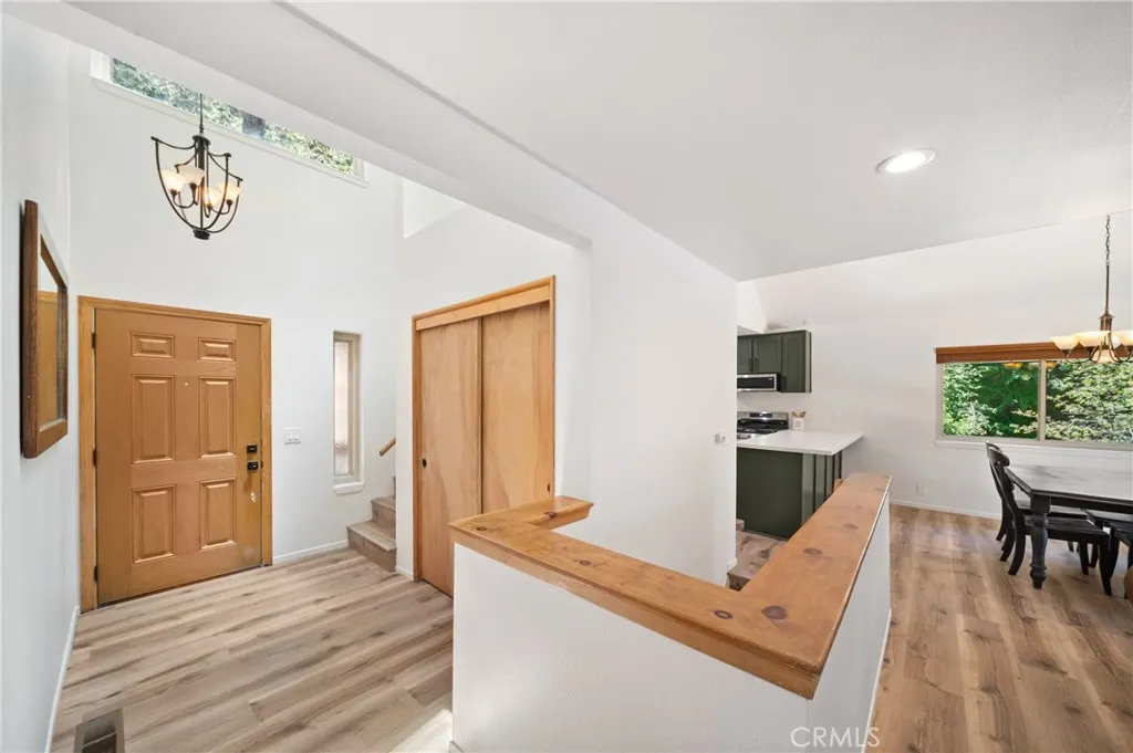 574 Mill Court, Lake Arrowhead, California 92352 home-pic-11