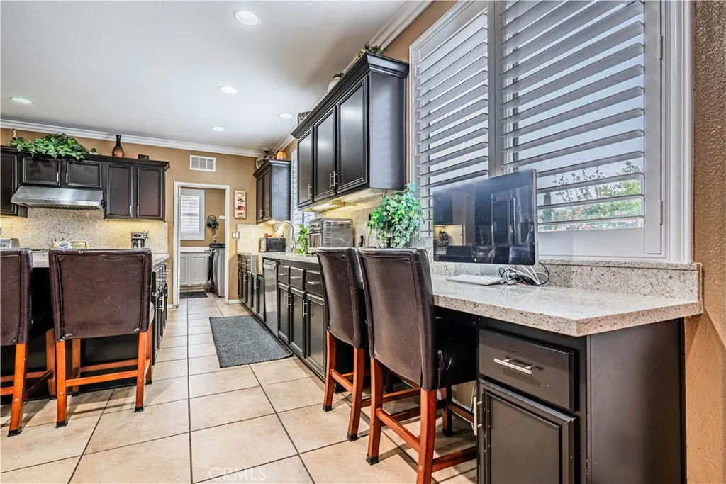 27753 Lafayette Way, Moreno Valley, California 92555 home-pic-24