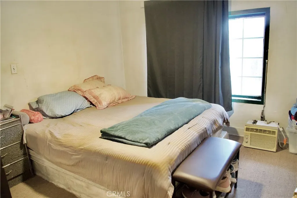 837 W 103rd Street, Los Angeles, California 90044 home-pic-11