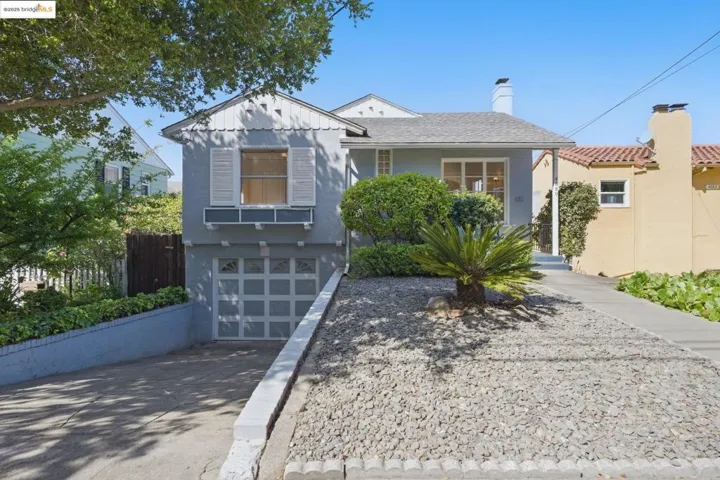4689 Reinhardt Dr, Oakland, California 94619