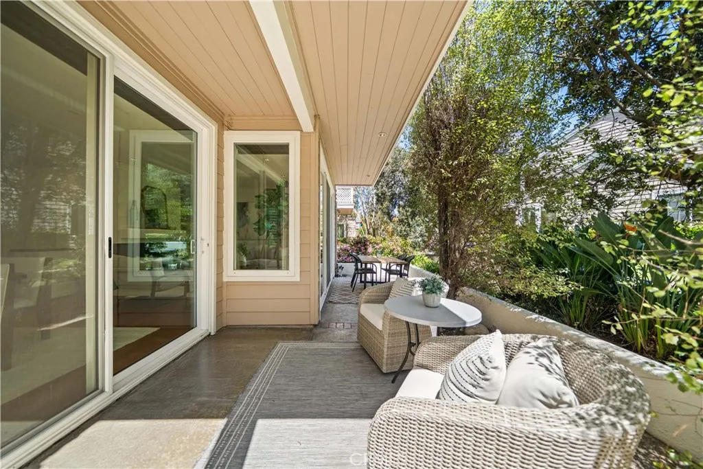 26 Lakefront 76, Irvine, California 92604 home-pic-43