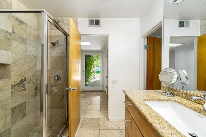 43-web-or-mls-TK_Homestead_OPMG_1224_043