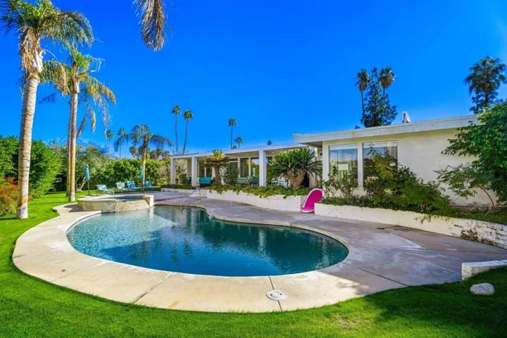 26-web-or-mls-TK_Homestead_OPMG_1224_026