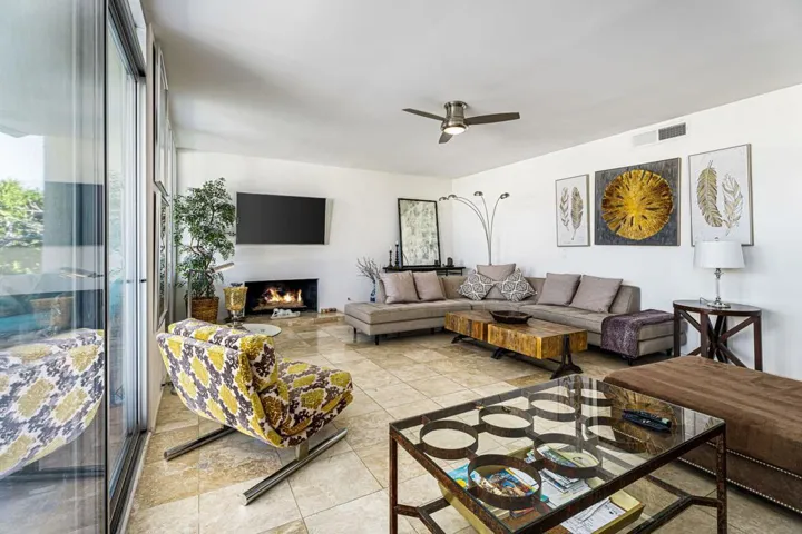 17-web-or-mls-TK_Homestead_OPMG_1224_017