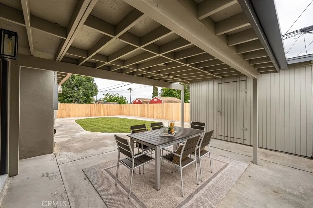 13198 Oaks Avenue, Chino, California 91710 home-pic-16