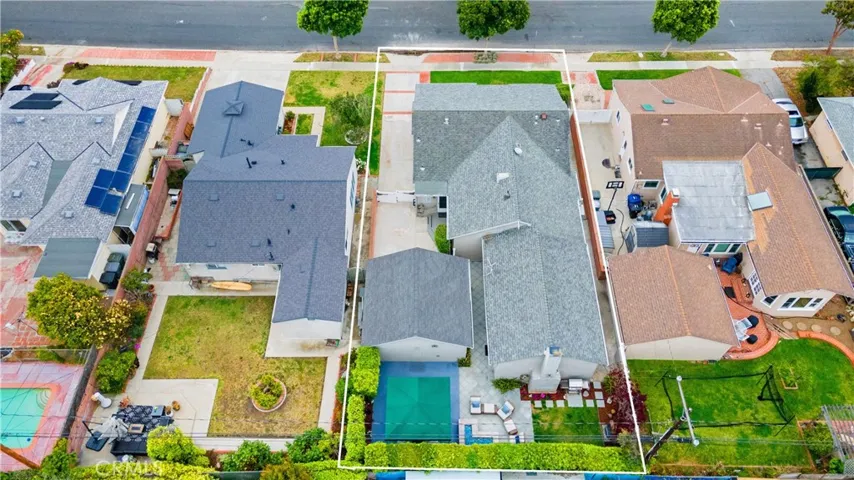 5019 Scott Street, Torrance, California 90503