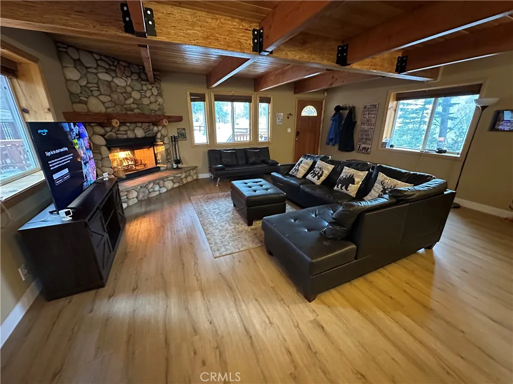 43632 Shasta Road, Big Bear Lake, California 92315 home-pic-3
