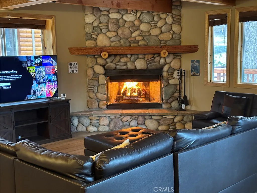43632 Shasta Road, Big Bear Lake, California 92315 home-pic-4