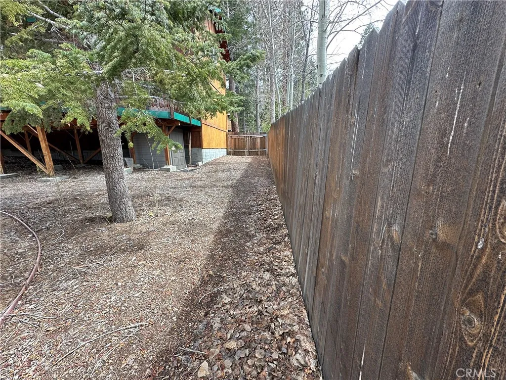 43632 Shasta Road, Big Bear Lake, California 92315 home-pic-27