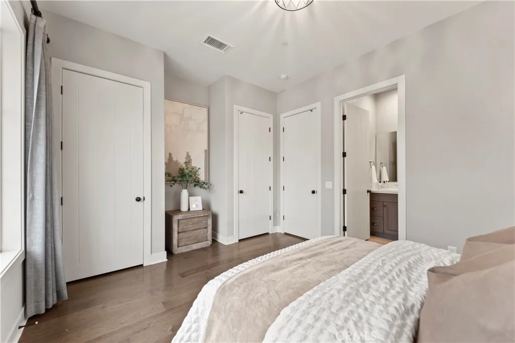 51 Redshift, Irvine, California 92618 home-pic-26