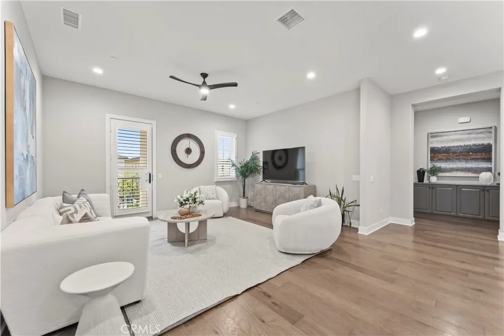 51 Redshift, Irvine, California 92618 home-pic-32