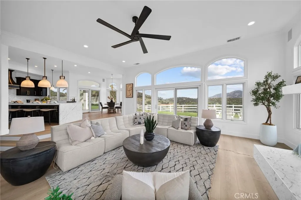 34105 Stage Road, Temecula, California 92591 home-pic-25