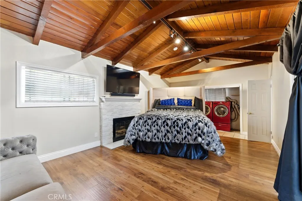 1933 W 147th Street, Gardena, California 90249 home-pic-23