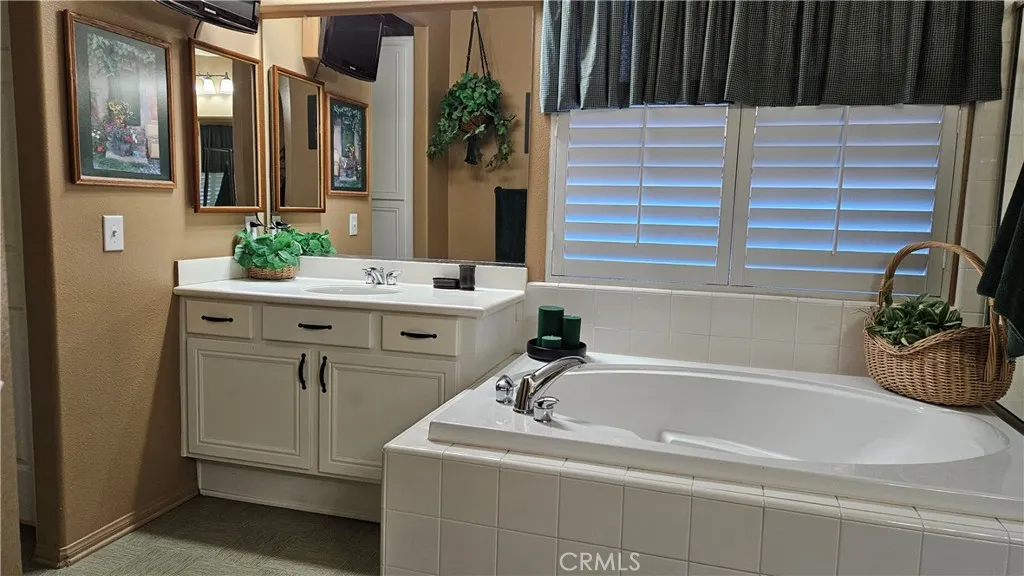 28181 Horizon Court, Menifee, California 92585 home-pic-11