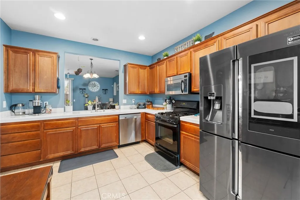 809 Early Dawn Way, San Jacinto, California 92582 home-pic-14