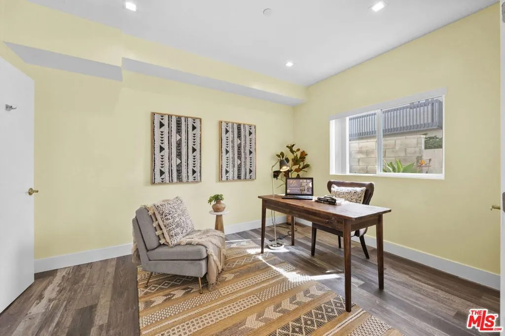 1541 Franklin Street 2, Santa Monica, California 90404 home-pic-8