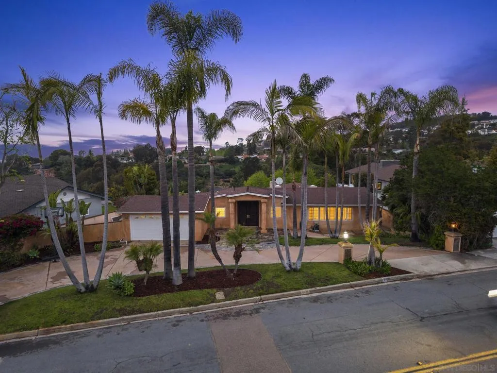 6430 La Jolla Scenic South Drive, La Jolla, California 92037 home-pic-4