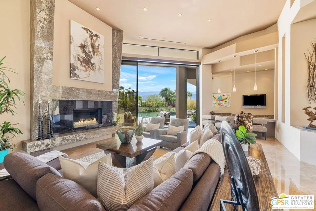 4 Paradise Cove Court, Rancho Mirage, California 92270 home-pic-19