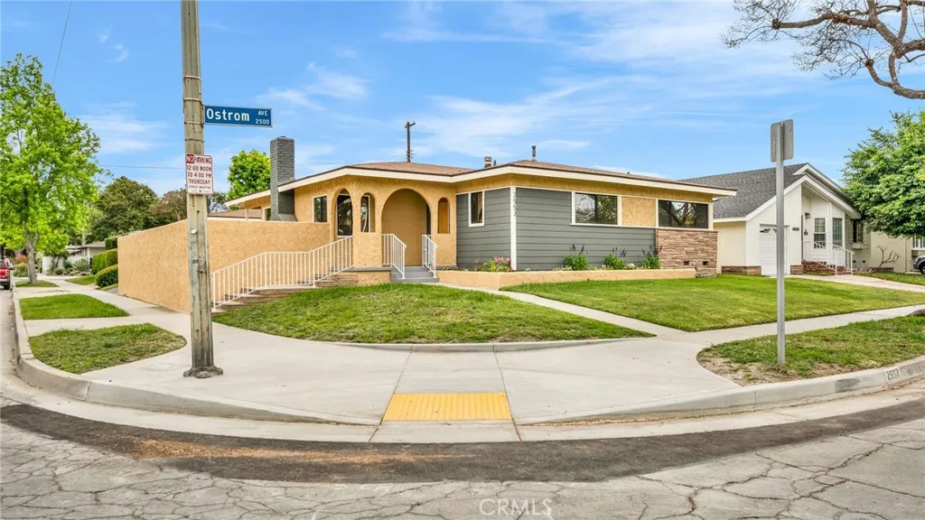2552 Ostrom Ave, Long Beach, California 90815 home-pic-41