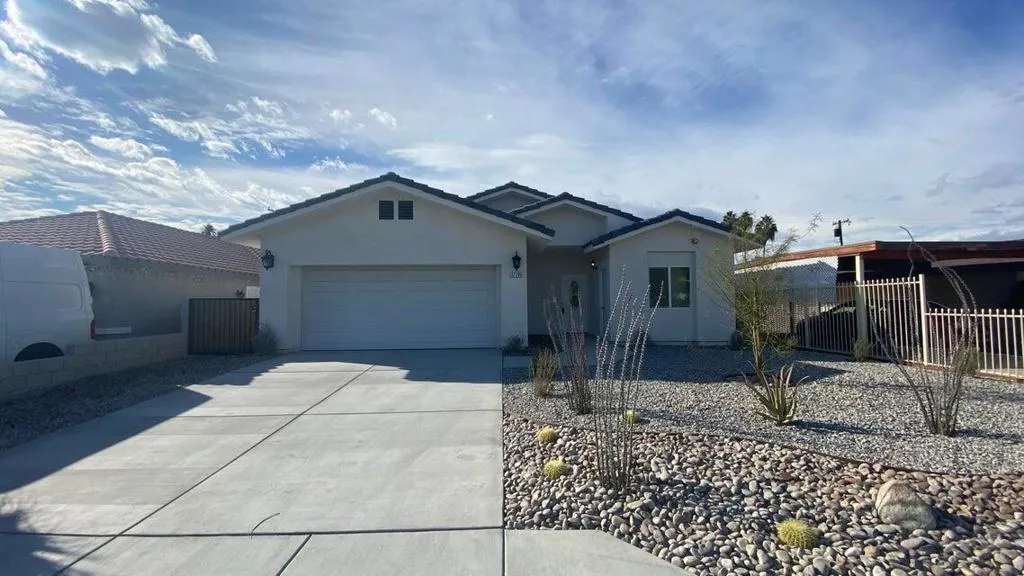 32285 Pueblo Trail, Cathedral City, California 92234 home-pic-1