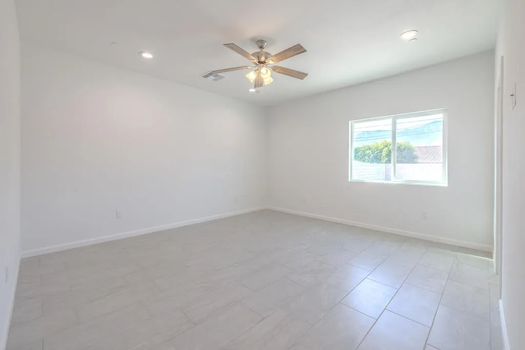 32285 Pueblo Trail, Cathedral City, California 92234 home-pic-9