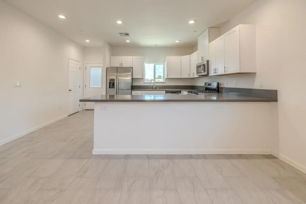 32285 Pueblo Trail, Cathedral City, California 92234 home-pic-3