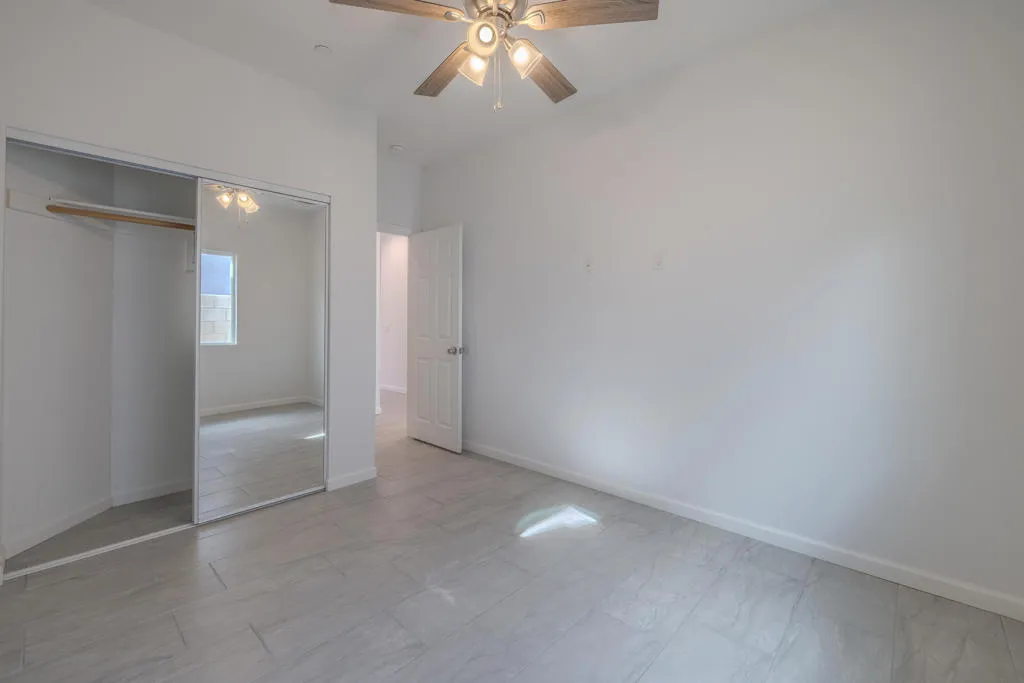 32285 Pueblo Trail, Cathedral City, California 92234 home-pic-18