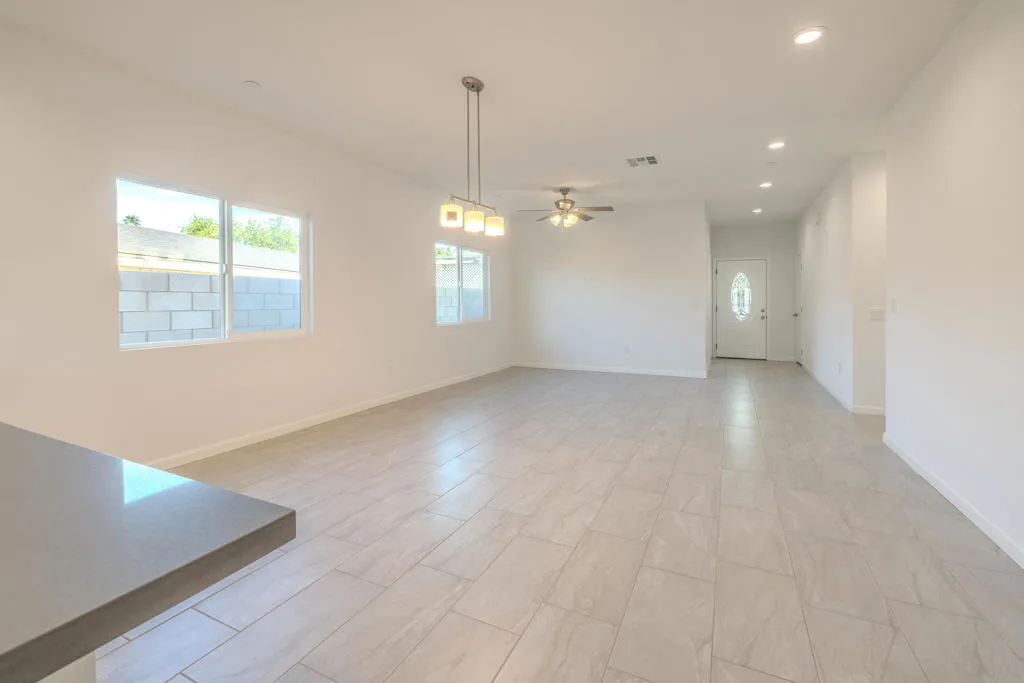32285 Pueblo Trail, Cathedral City, California 92234 home-pic-7