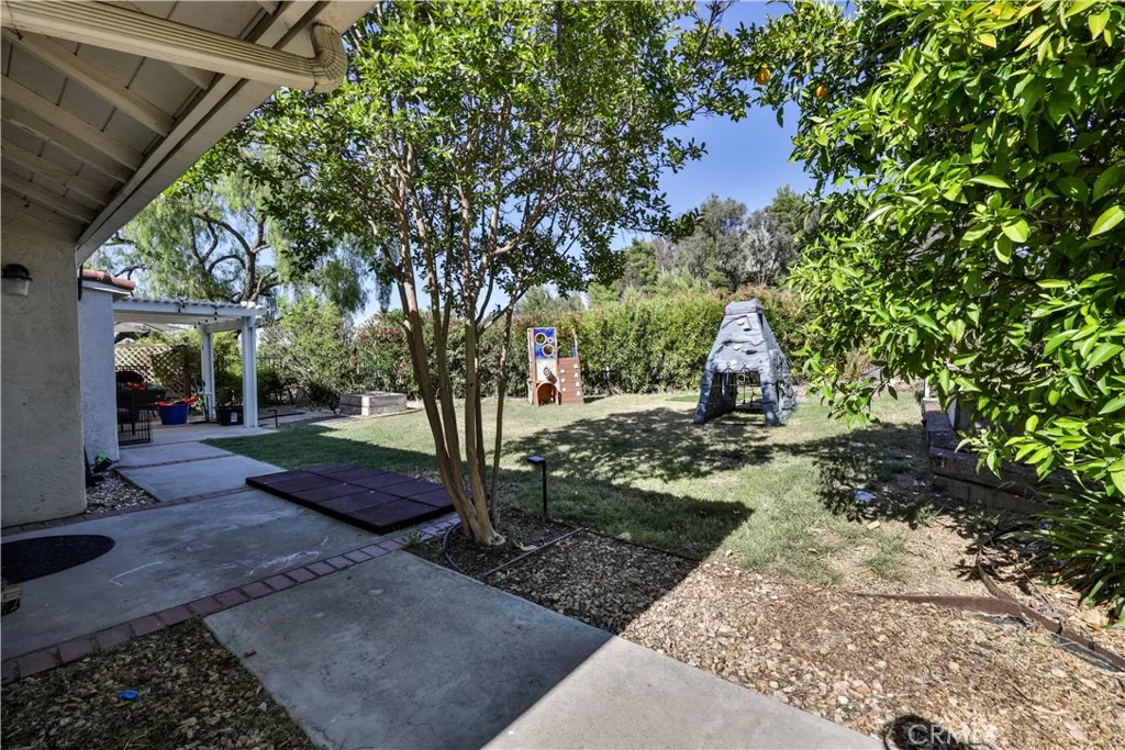 30681 Southern Cross Road, Temecula, California 92592 home-pic-26