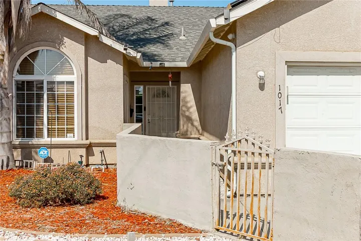 1017 East Avenue, Gustine, California 95322