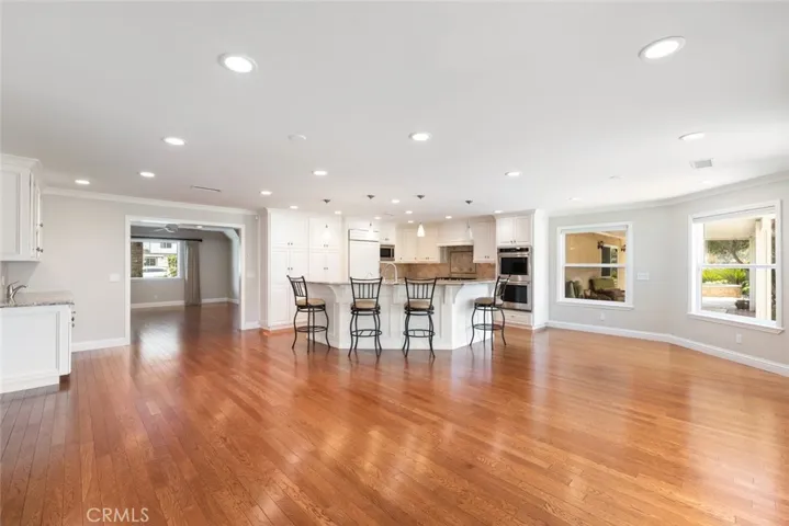 30347 Via Canada, Temecula, California 92592