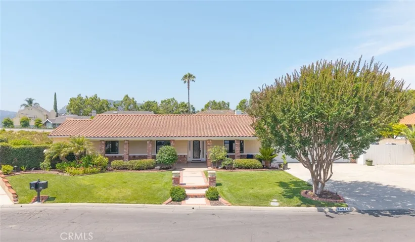 30347 Via Canada, Temecula, California 92592