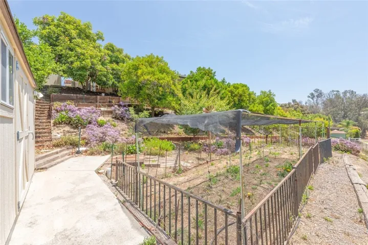 30347 Via Canada, Temecula, California 92592
