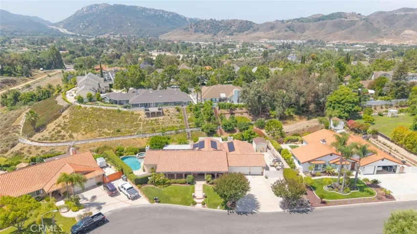 30347 Via Canada, Temecula, California 92592