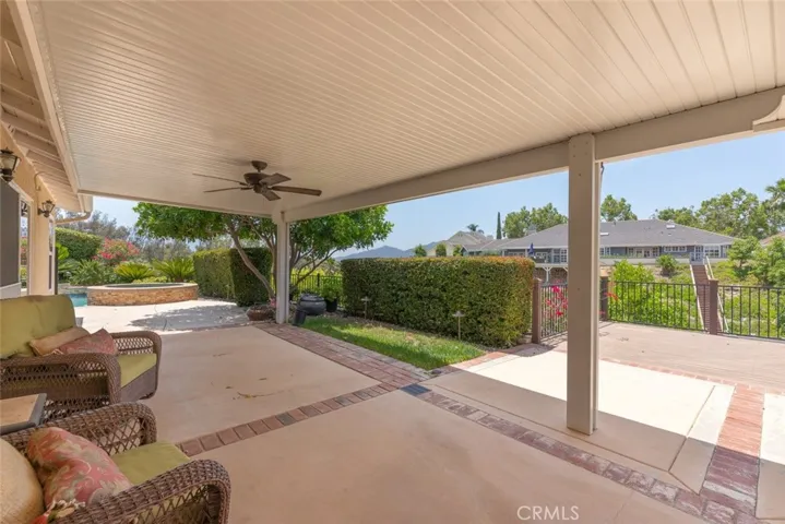 30347 Via Canada, Temecula, California 92592