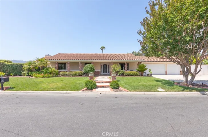 30347 Via Canada, Temecula, California 92592